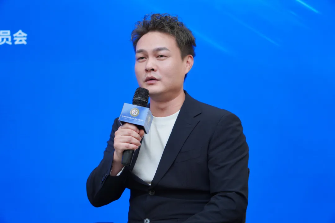 M. Liu Jinbao présente sa vision de la fabrication intelligente