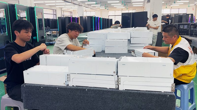 Reyeah smart vending machine manufacturing workshop in Guangzhou
